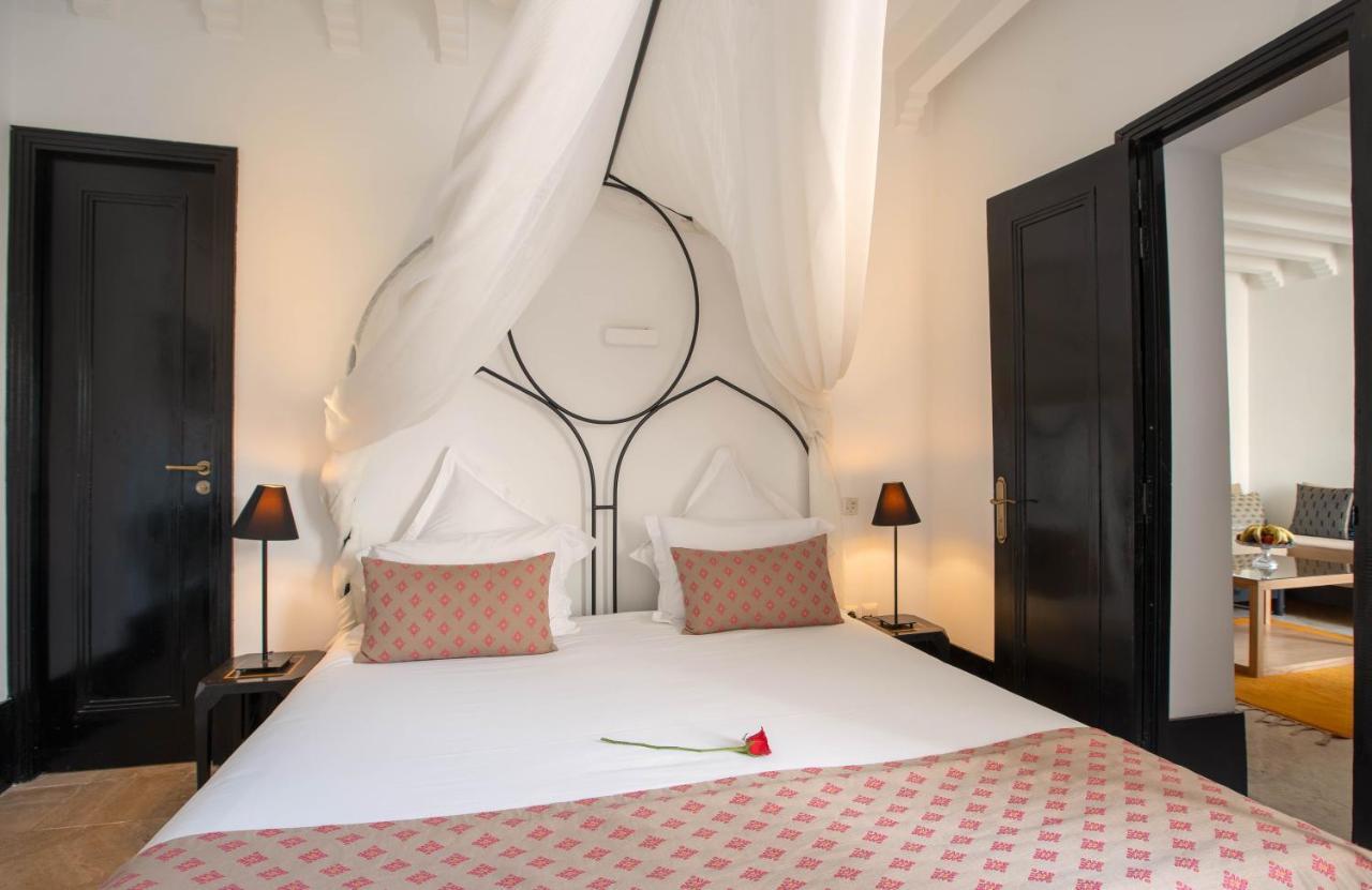 Riad & Spa Azzouz マラケシュ エクステリア 写真