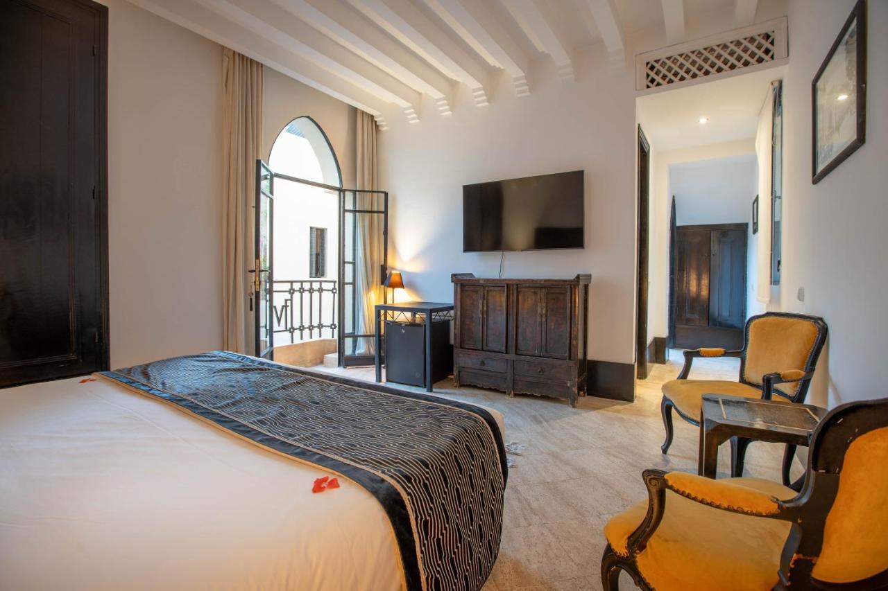 Riad & Spa Azzouz マラケシュ エクステリア 写真