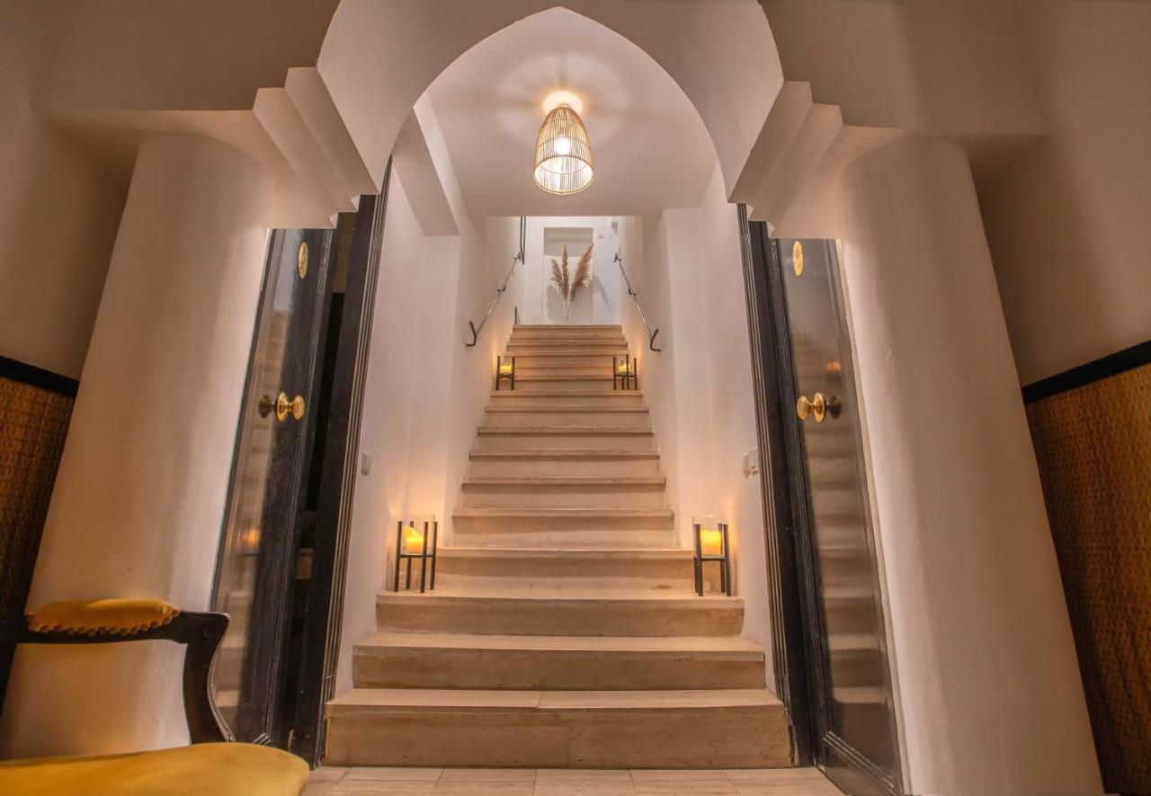 Riad & Spa Azzouz マラケシュ エクステリア 写真