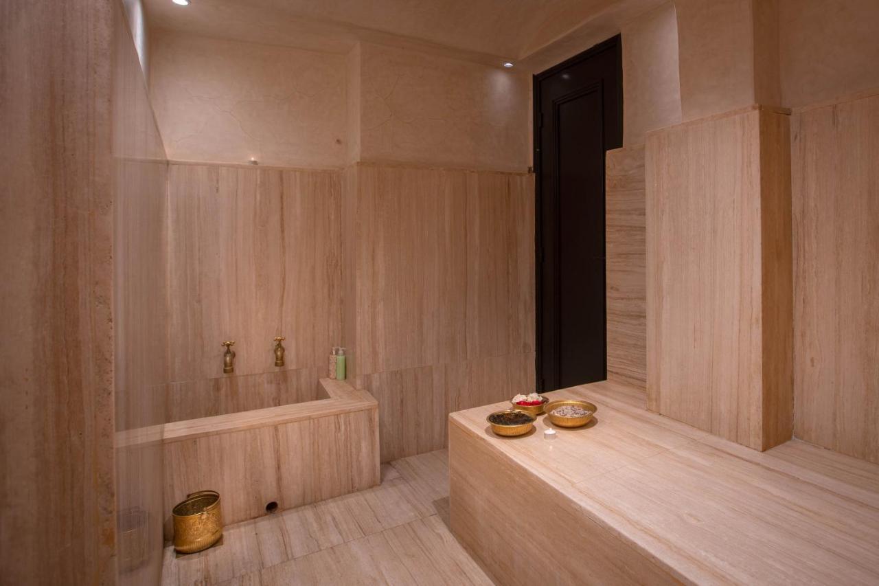 Riad & Spa Azzouz マラケシュ エクステリア 写真