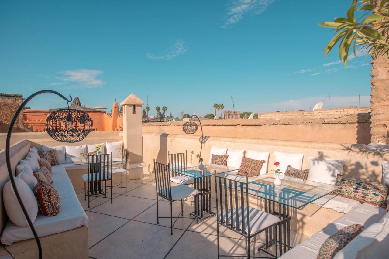 Riad & Spa Azzouz マラケシュ エクステリア 写真